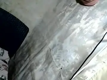 Chaturbate Free Live Porn of hugecock_macy
