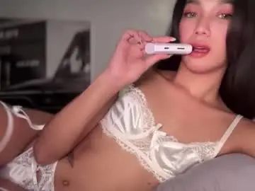 Chaturbate Best live sex cam show of azalea_cum69