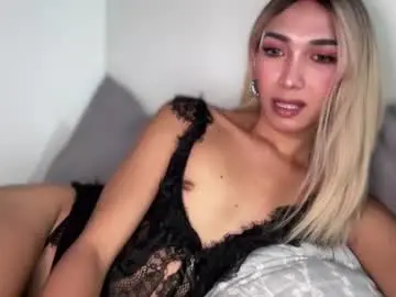 Chaturbate Live Porn of azalea_cum69