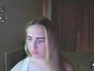 Chaturbate Best live sex cam show of moni_noir