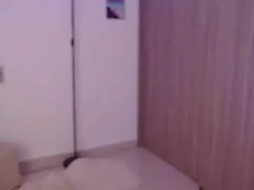 alexxoxogio from chaturbate