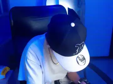 Chaturbate Live Sex Cam of im_mathias
