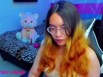 Chaturbate Free Porn Cam of lillykittyyy