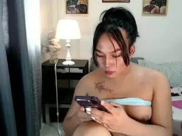Chaturbate Watch Live Sex Cams of urnaughty_trishaxx