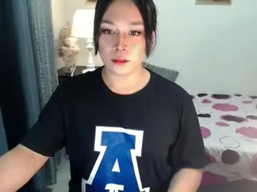 Chaturbate Free Live Porn of urnaughty_trishaxx