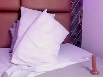 Chaturbate Sex Cam of isidel79