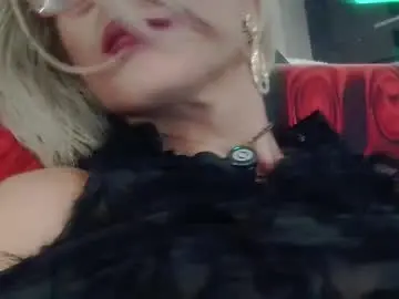 Chaturbate Watch Live Sex Cams of ladyoxana