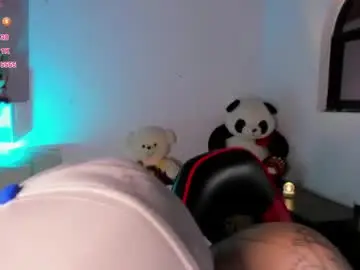 Chaturbate Sex Chat of zuryramirez_