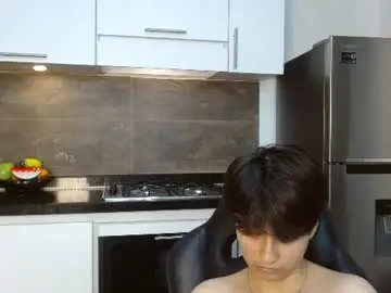 Chaturbate Live Sex Cam of bryce_evans