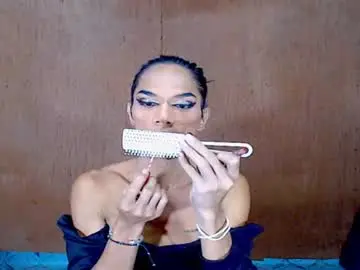 Chaturbate Live Porn of ur_prescious_xxx