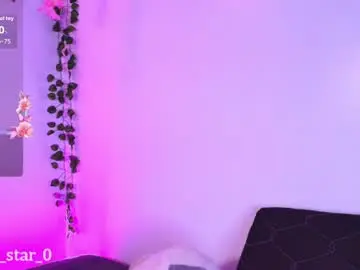 Chaturbate Watch Live Sex Cams of yuri_stars