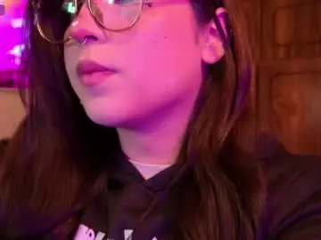 Chaturbate Nude Webcam of yuri_stars