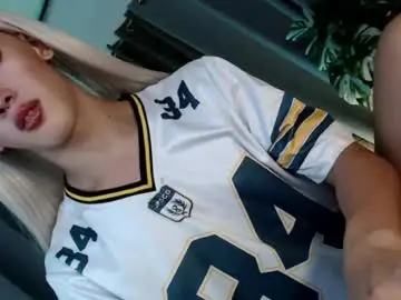 Chaturbate Best live sex cam show of erotic_empress18