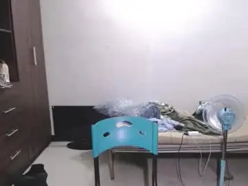 Chaturbate Free Porn Cam of pia_alonzo30