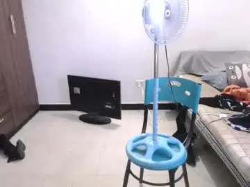 Chaturbate Best live sex cam show of pia_alonzo30
