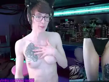 Chaturbate Live Sex Cam of evavivi59
