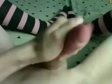 kisskissnya from chaturbate