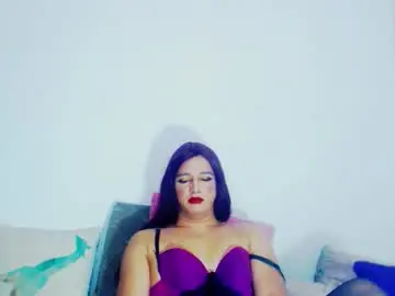 Chaturbate Free Porn Cam of sophiehillsxo