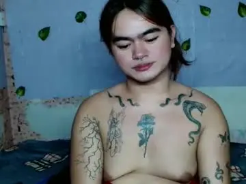chinny_fuckdoll from chaturbate