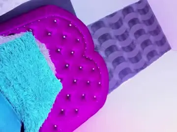 Chaturbate Watch Live Sex Cams of evanllelyne