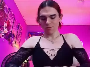 Chaturbate Live Sex Cam of lizz_manson28