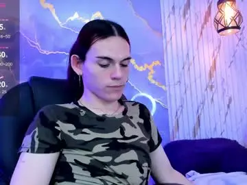 Chaturbate Live Sex Cam of lizz_manson28