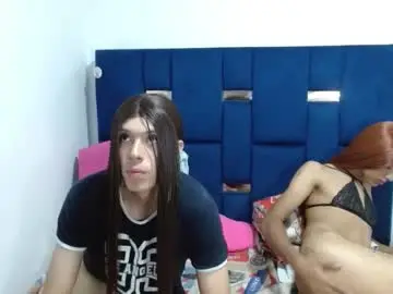 Chaturbate Live Sex Cam of lolabloomx