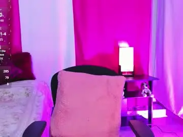 Chaturbate Live Sex Cam of dan_scoott