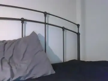 Chaturbate Live Sex of mia_177