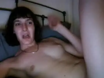 Chaturbate Free Live Porn of mia_177