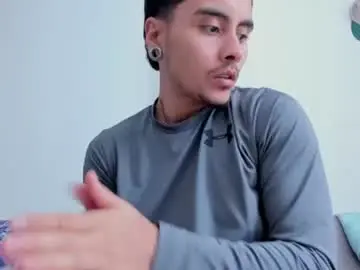 Chaturbate Live Sex Cam of alan_stark