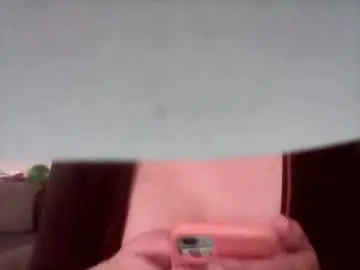 Chaturbate Live Sex Cam of babydollxoxoxo123