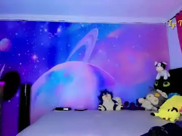 Chaturbate Live Porn of thalia_gil21