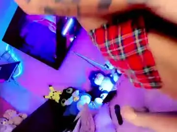 Chaturbate Live Porn of thalia_gil21