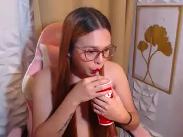 Chaturbate Live Porn of yourhornywife069