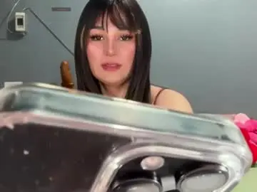 Chaturbate Adult Video Chat of _bellahot69_