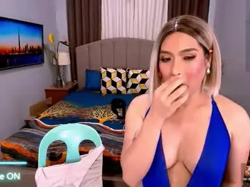 Chaturbate Watch Live Sex Cams of evahir