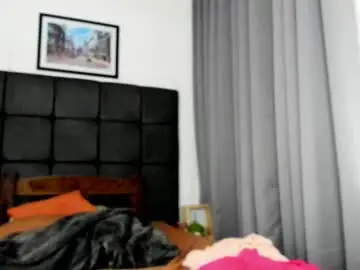 Chaturbate Free Live Porn of hottycrishinaxx