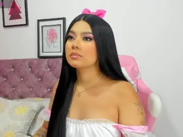 Chaturbate Adult Webcam of ashliekitty_011