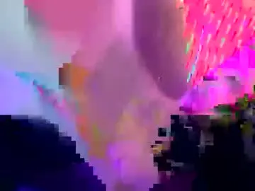 Chaturbate Watch Live Sex Cams of nikkineverlands
