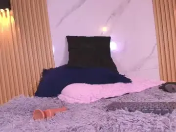Chaturbate Live Sex Cam of valentinaliux_