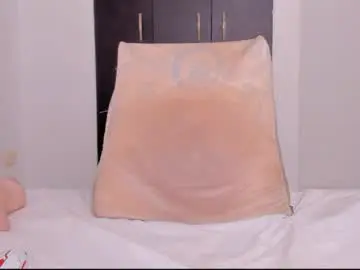 Chaturbate Live Sex of emilymichaels