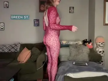 Chaturbate Nude Webcam of greenxxxqueen