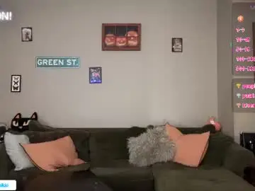 Chaturbate Live Sex of greenxxxqueen