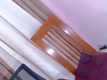 Chaturbate Best Webcam of wildbarbie_69