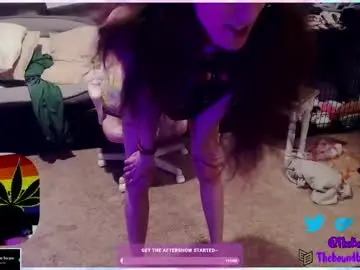 Chaturbate Live Sex Cam of boundbunny98