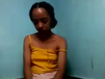 Chaturbate Live Porn of lalatinaaa