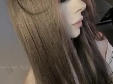 Chaturbate Live Sex Cam of sweetest_bella