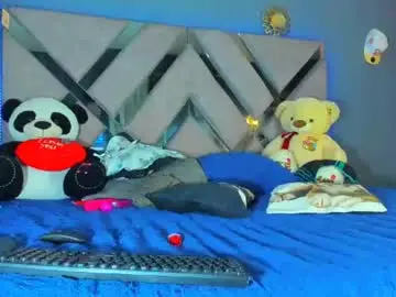 Chaturbate Adult Webcams of ale_horny_crazy