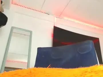 Chaturbate Watch Live Sex Cams of bayoletsweett